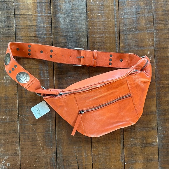 Free People Blazing Orange Wilder Embellished Sling Bag Leather NWT - Picture 5 of 10
